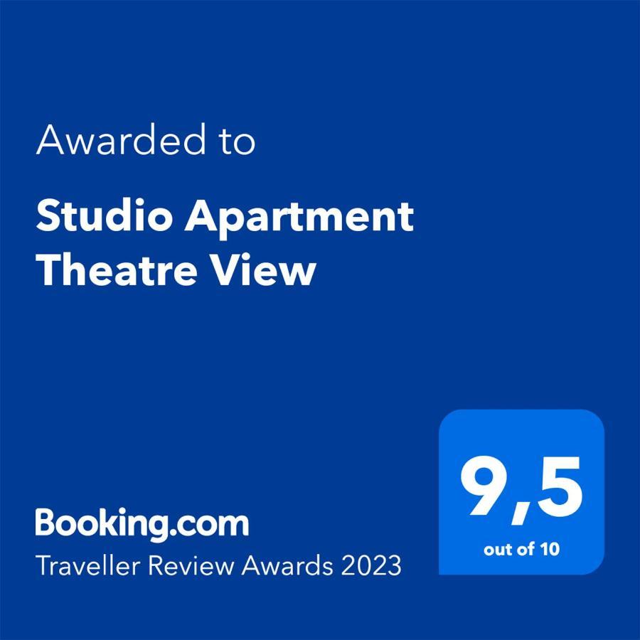 Studio Apartment Theatre View サラエヴォ エクステリア 写真